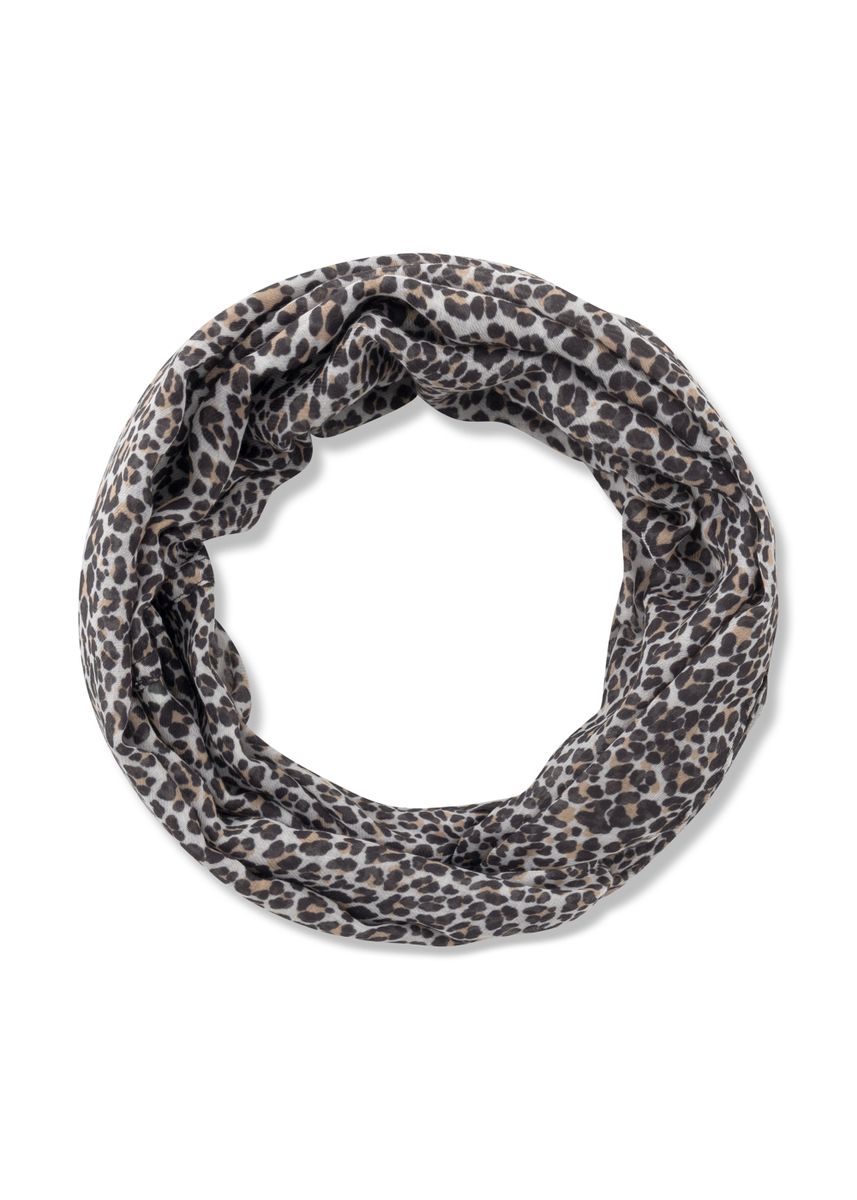 Loop-Schal aus recyceltem Polyester im Leomuster