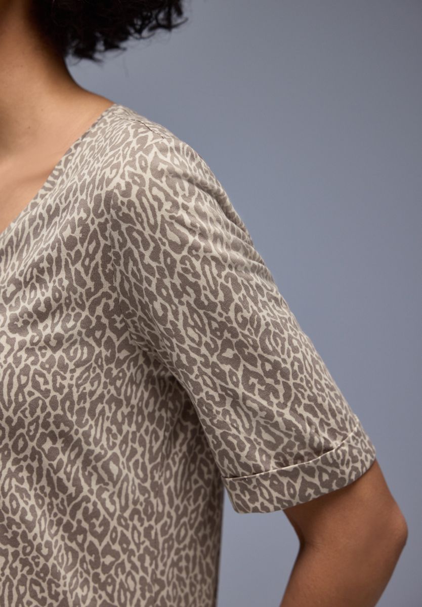 Leo T-Shirt