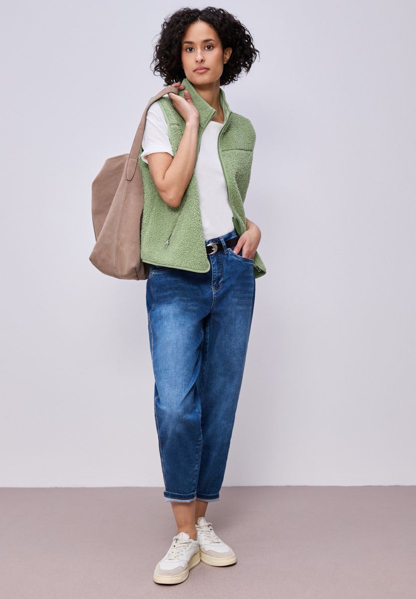 Weste aus Teddy-Material mit Zipper