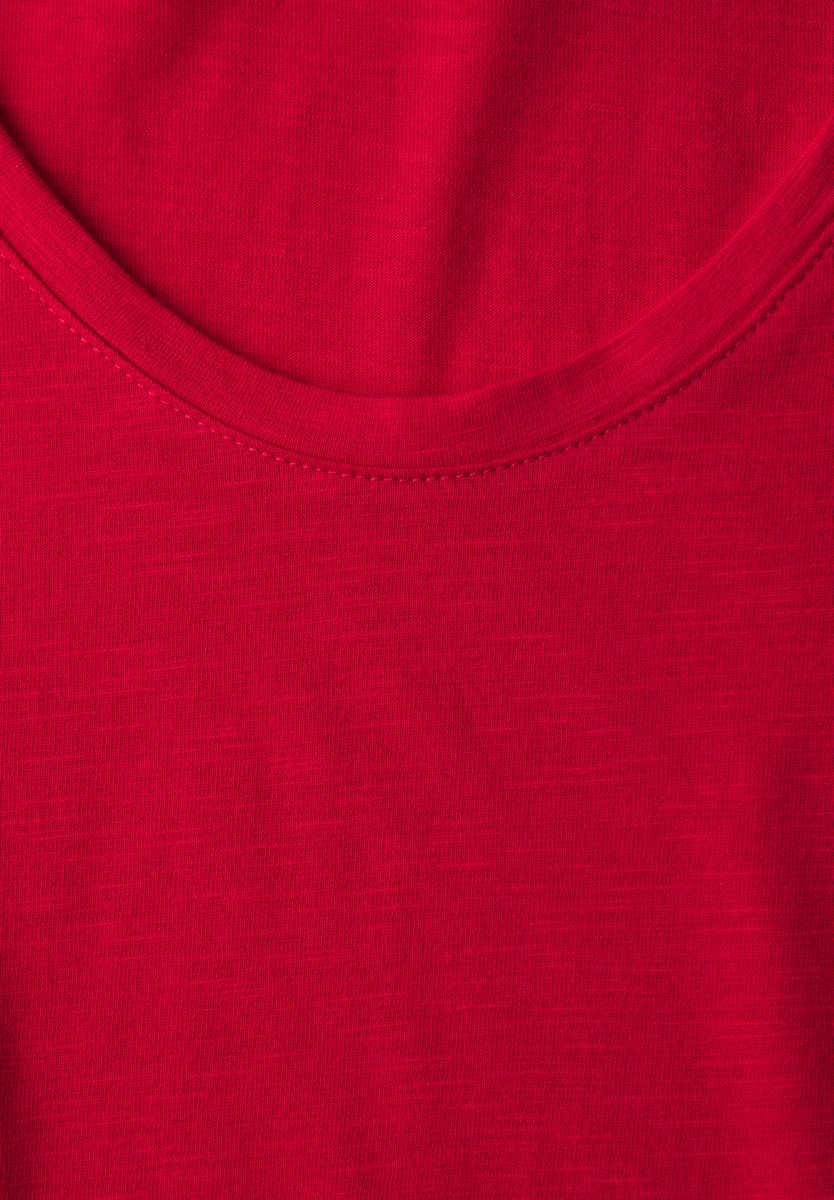 Basic T-Shirt mit gerundetem V-Neck