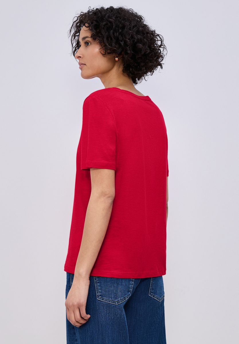 Basic T-Shirt mit gerundetem V-Neck