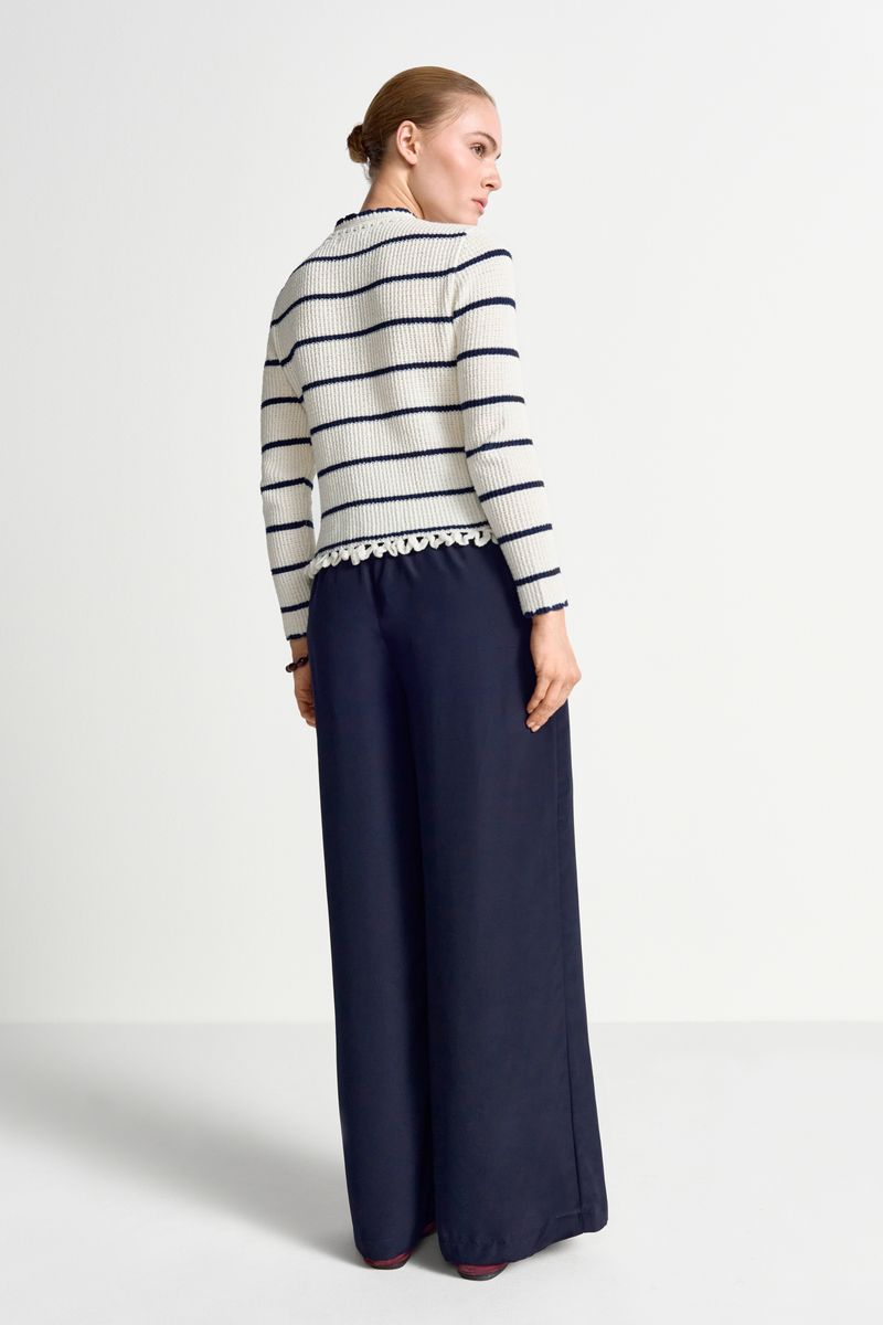 Round NK Cardi with Looped Fringes