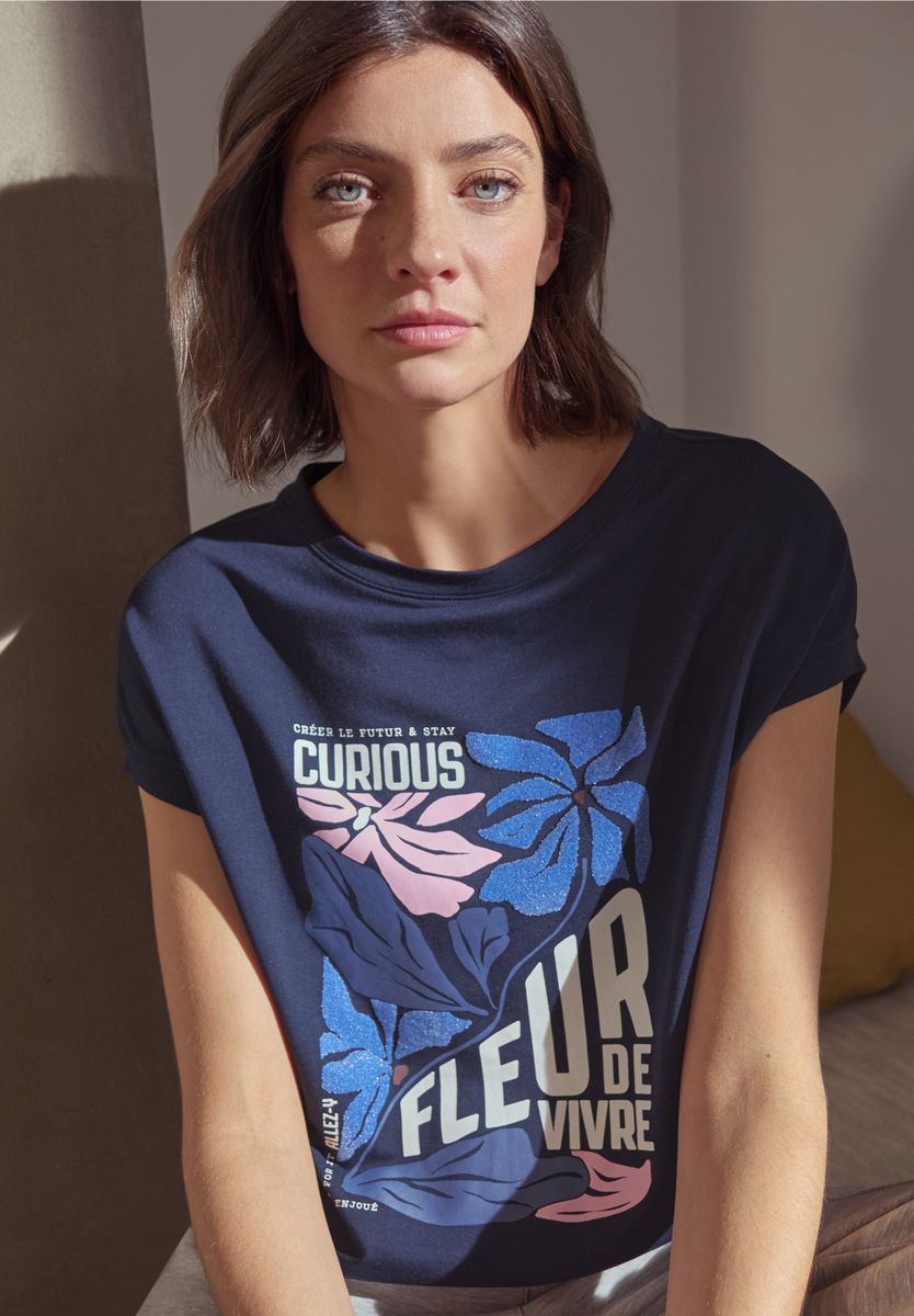 T-Shirt mit Boatneck und Frontprint