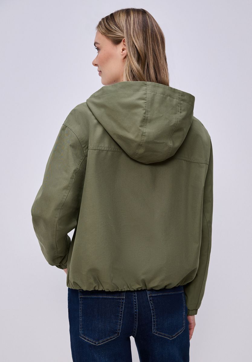Kurze Jacke