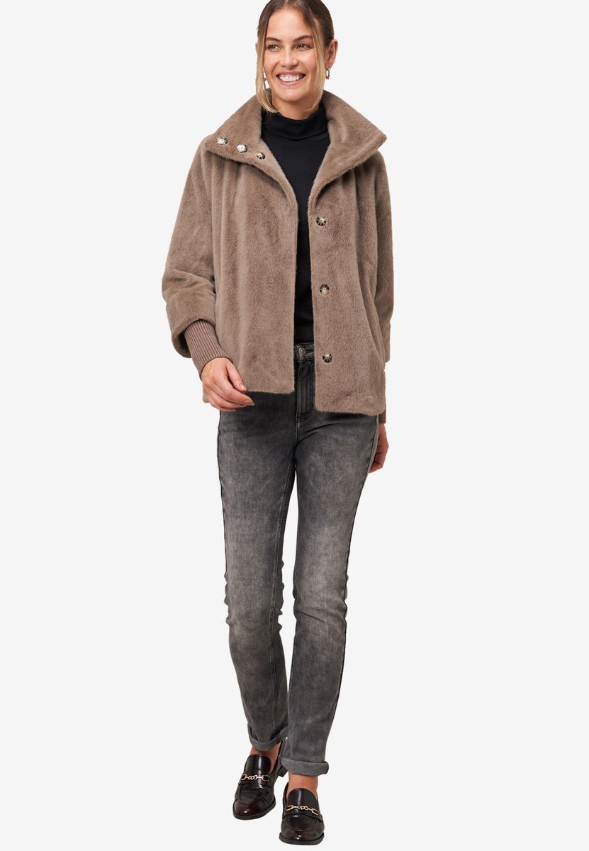Plüschjacke mit Knöpfen