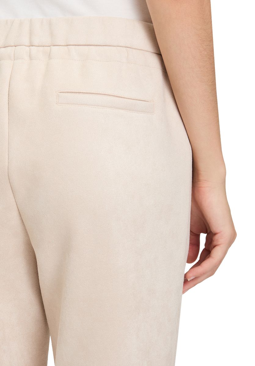 Schlupfhose