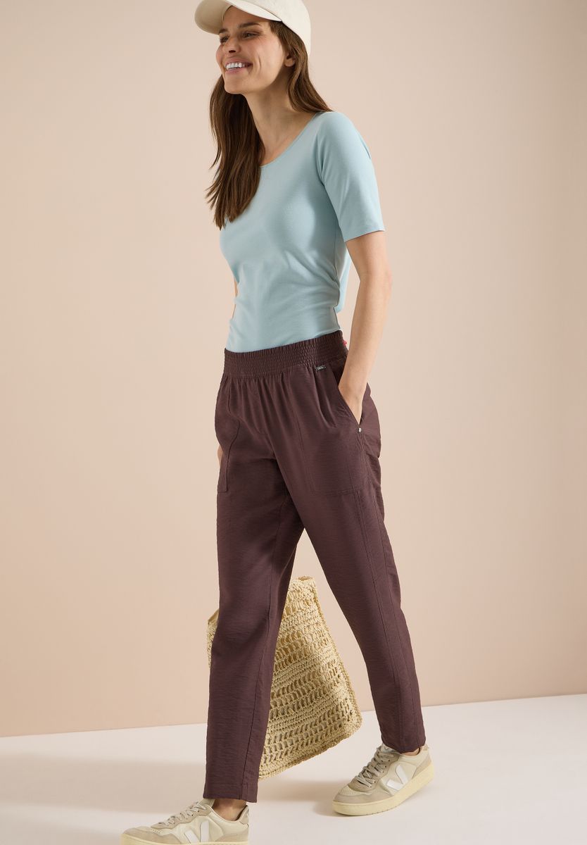Mid Waist Slim Leg Hose im Loose Fit