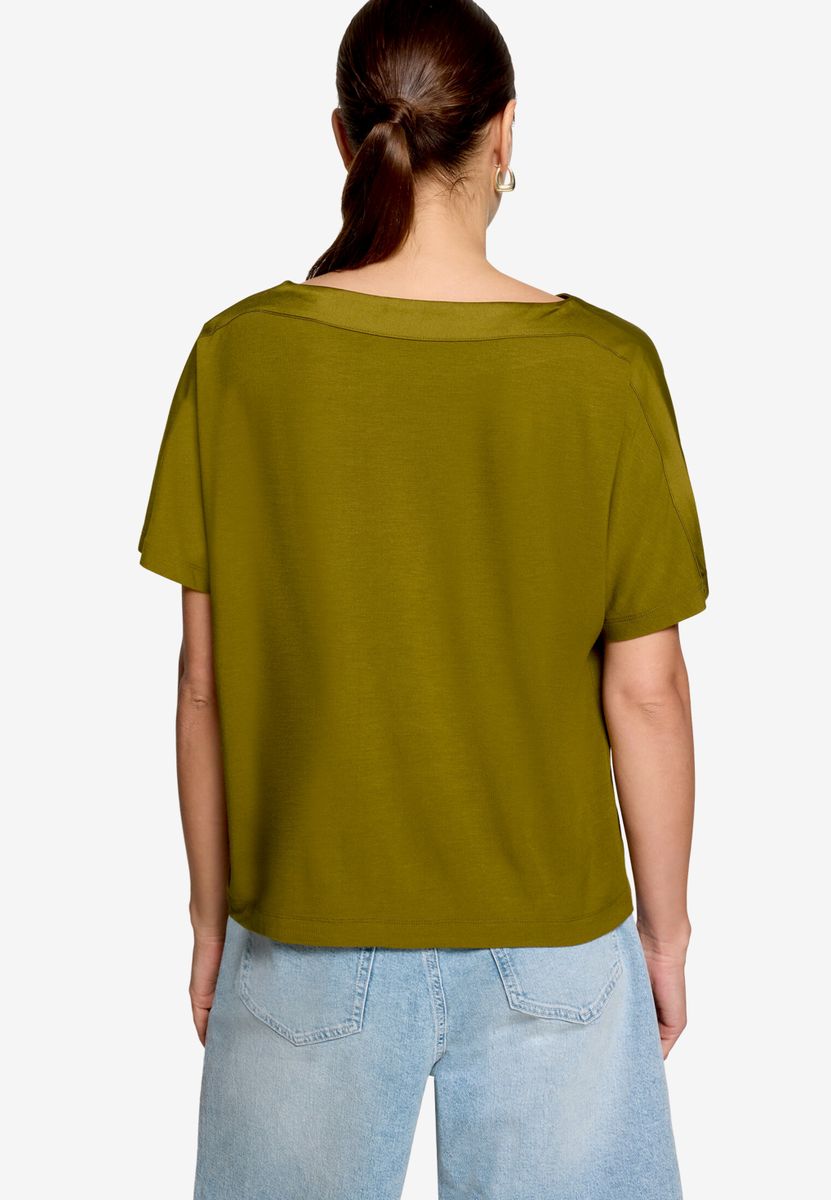 T-Shirt  mit U-Boot Ausschnitt