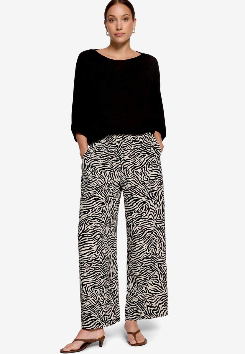 Schlupfhose mit weitem Bein