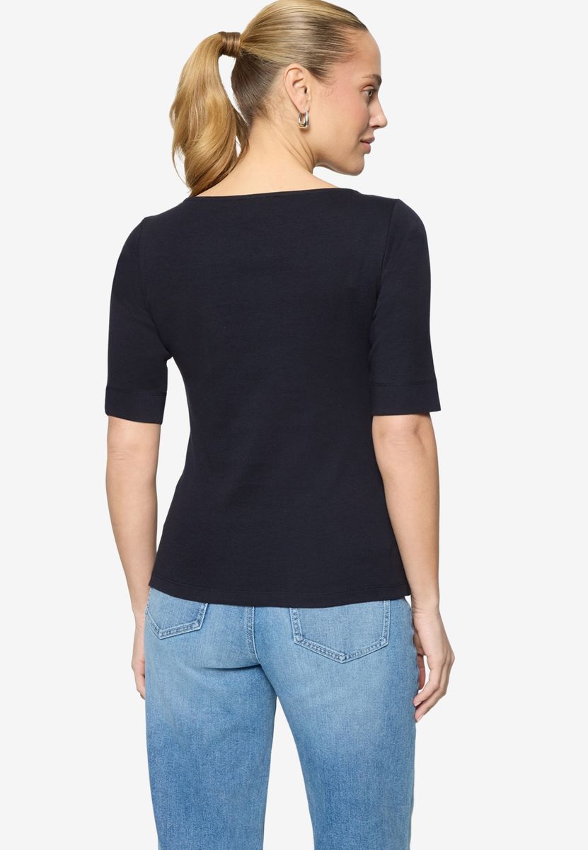 Basic Shirt  mit U-Boot-Ausschnitt