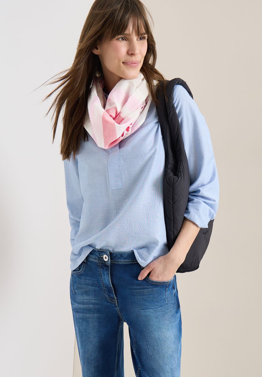 Loop-Schal mit Streifenmuster