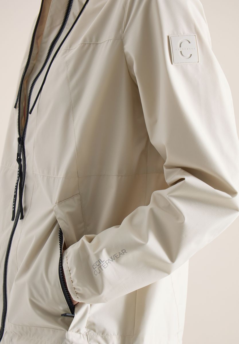 Jacke mit Kapuze und Tunnelzug