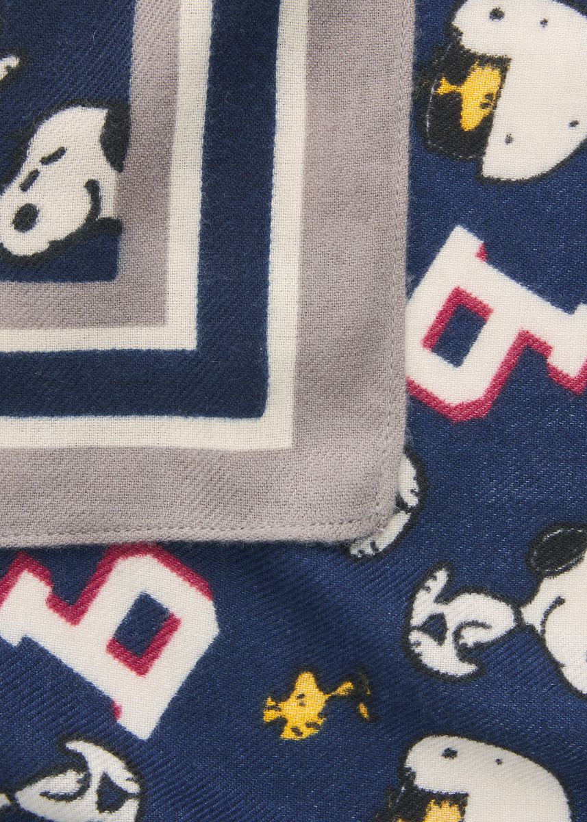 Tuch mit Snoopy- und Woodstock-Motiven