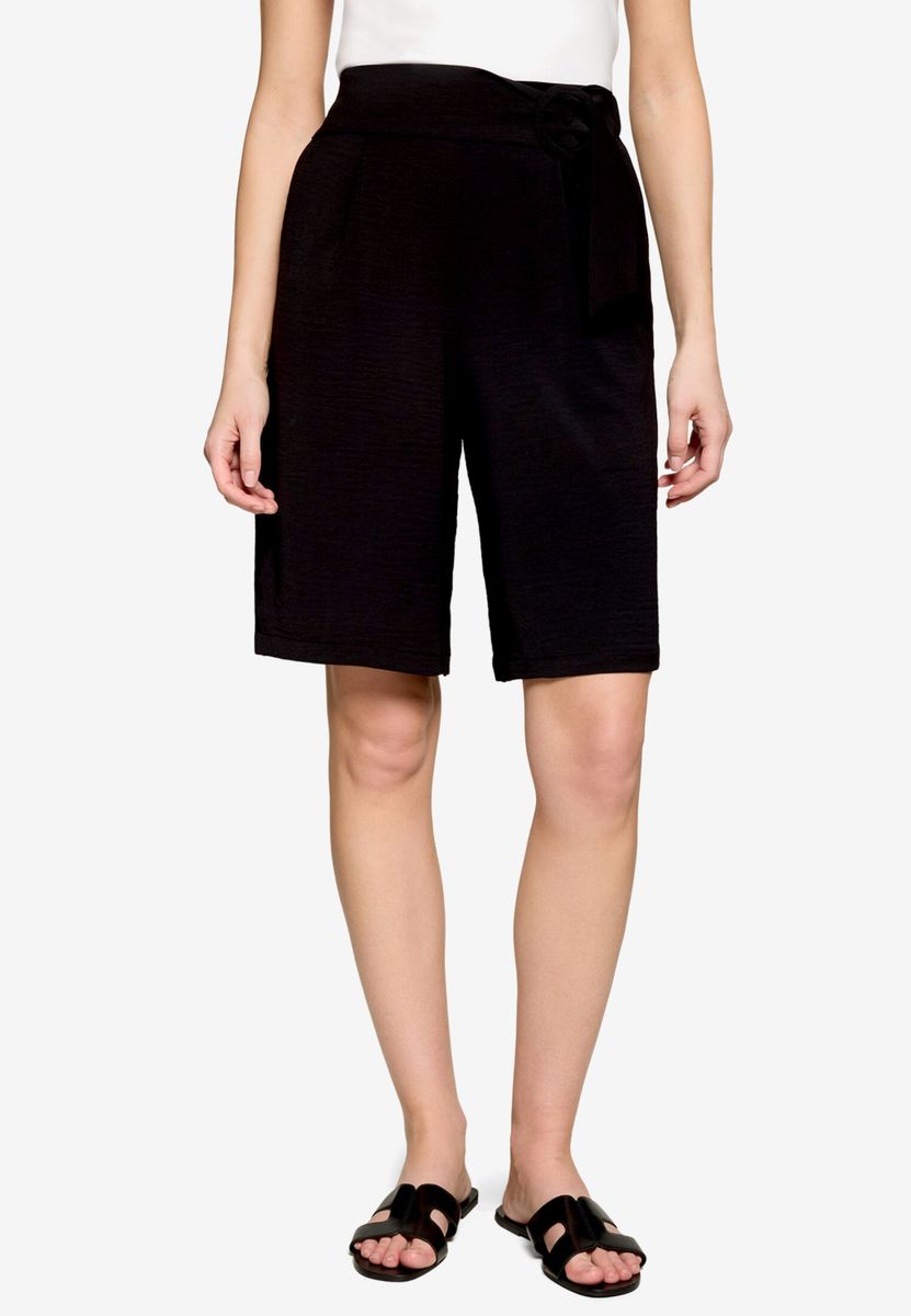 Bermuda-Shorts  mit Gürtel