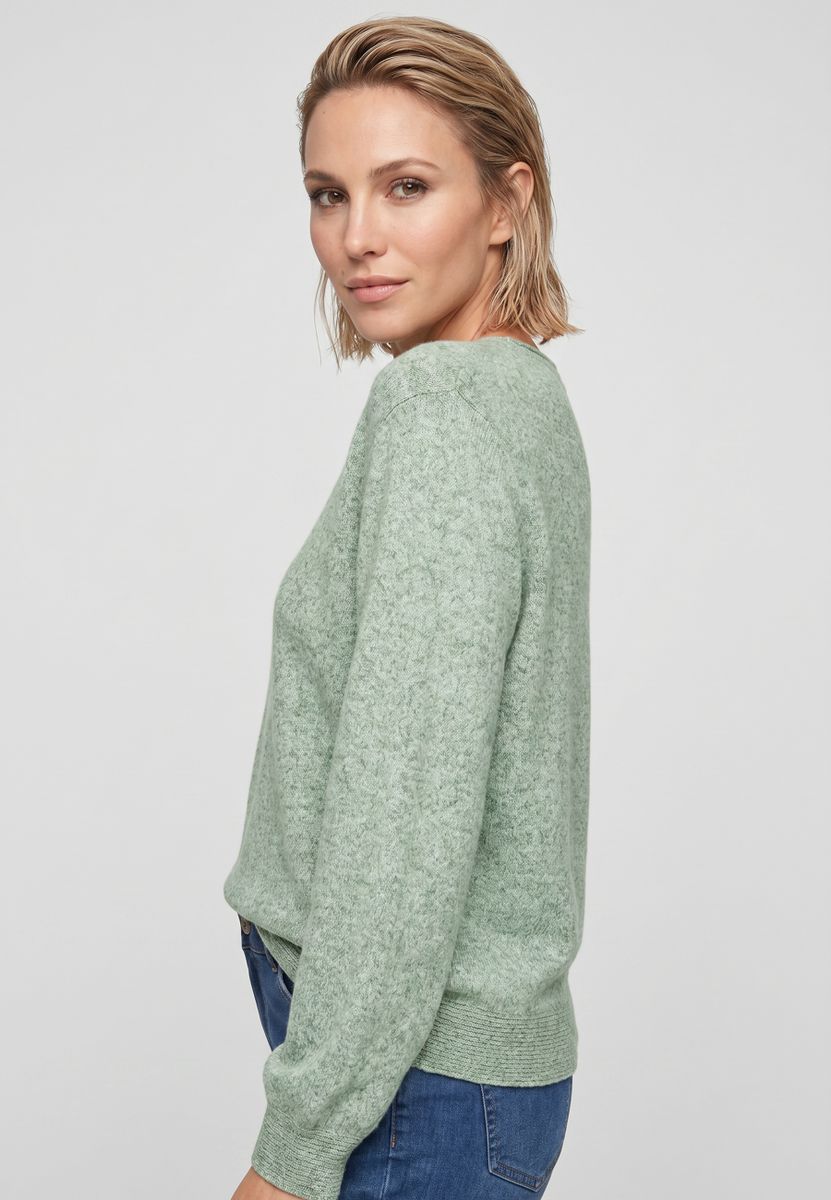 Pullover Long Sleeves