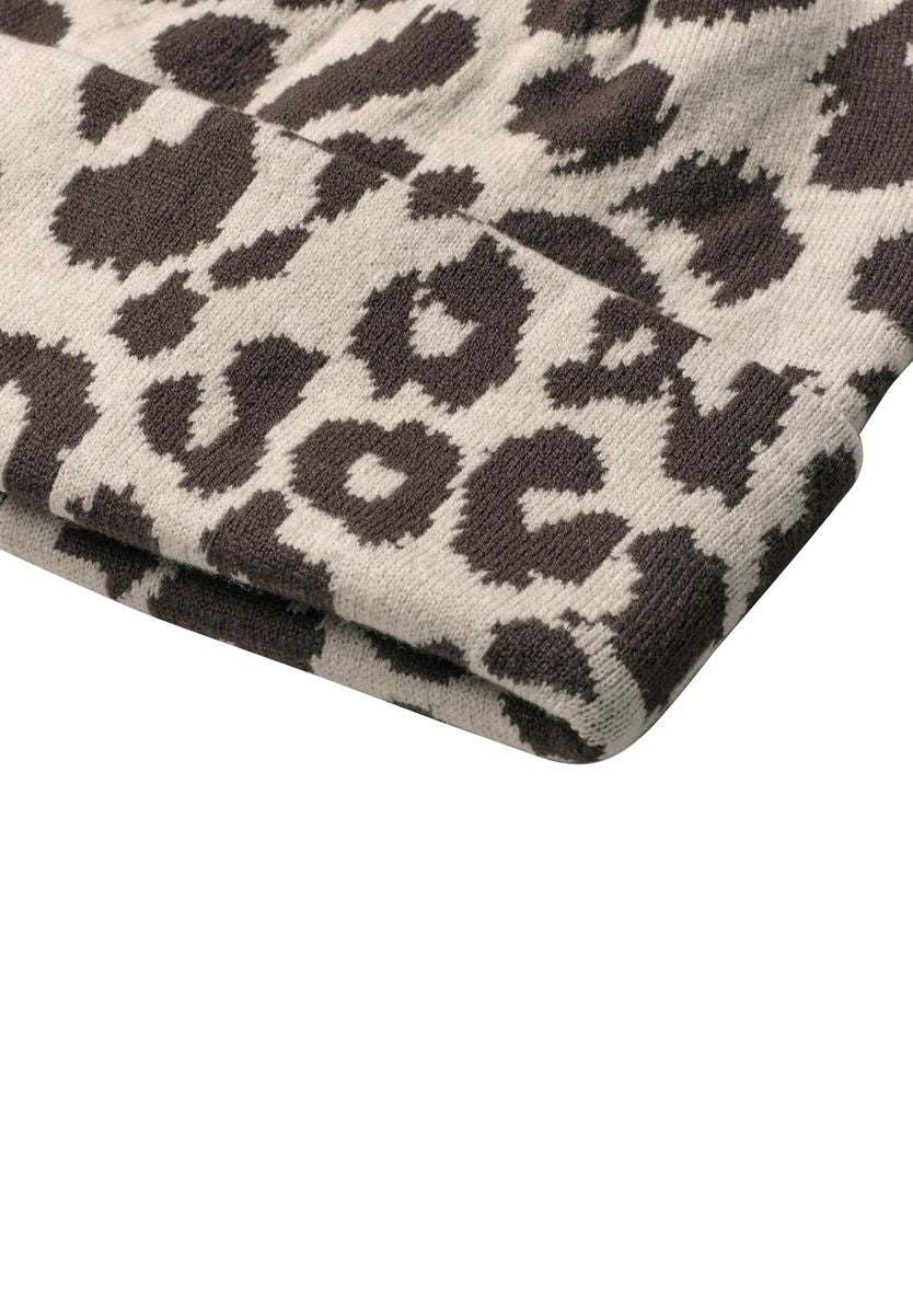 Feinstrick Beanie mit Leo-Muster