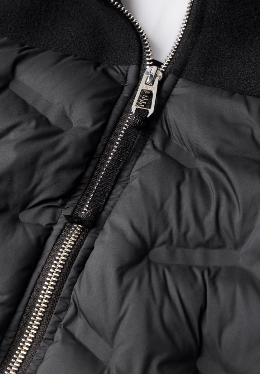 Strukturmix Jacke mit geklebter Steppung