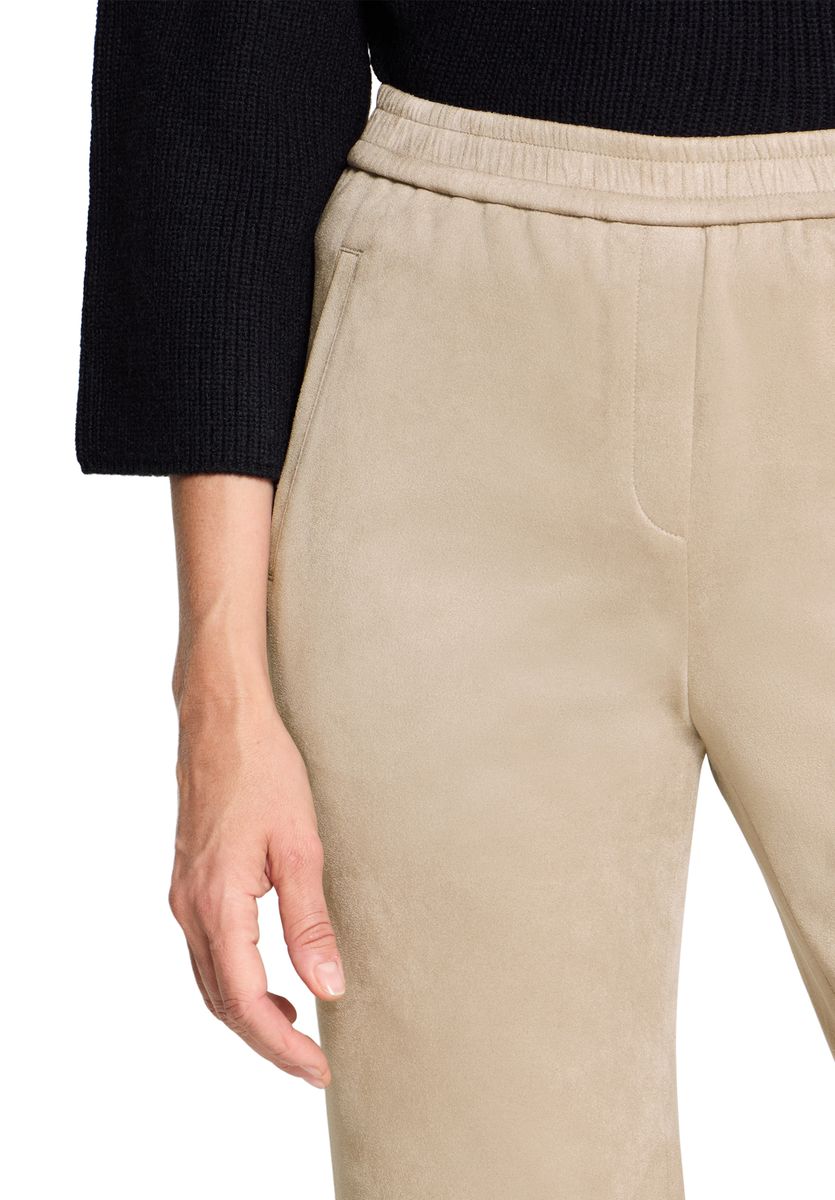 Schlupfhose
