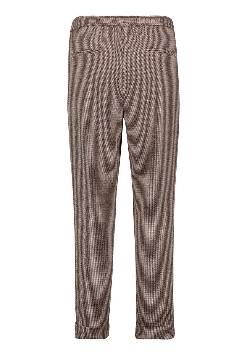 Karo-Hose