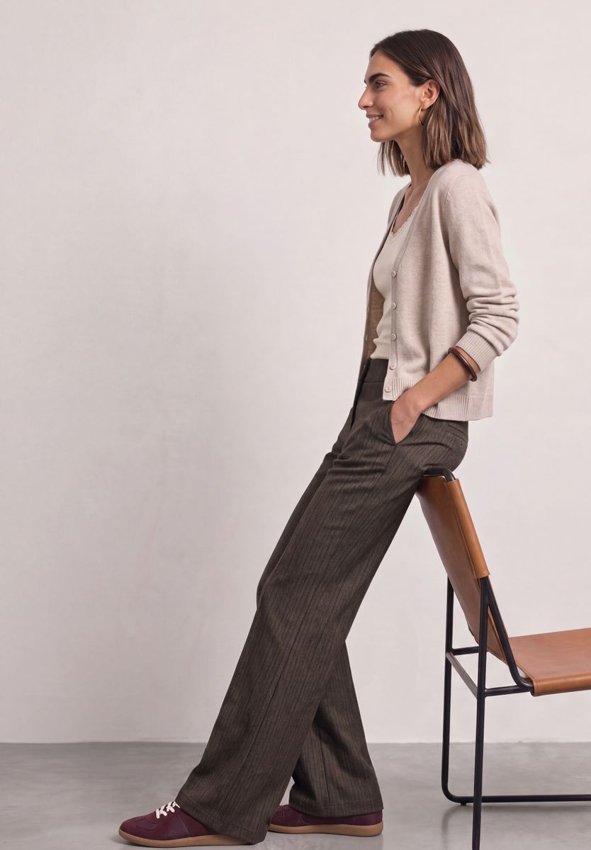 High Waist Straight Leg Hose mit Knopfdetail