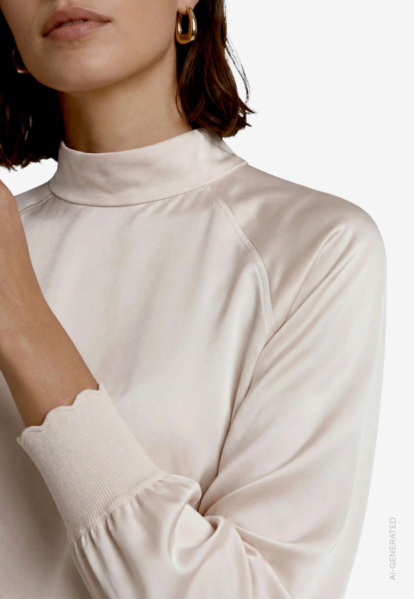 Satinbluse mit Stehkragen