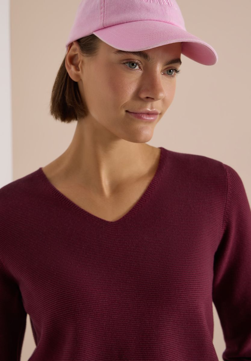 Pullover im Two-Tone-Look mit V-Neck