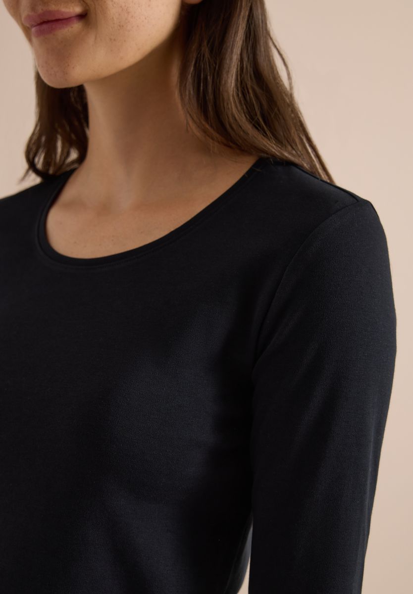 Basic Langarm Shirt mit Rundhals
