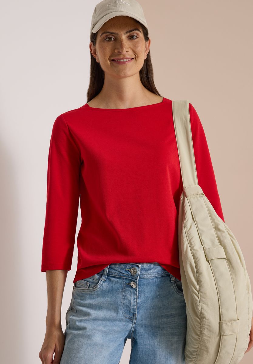 Basic Shirt mit U-Boot-Ausschnitt