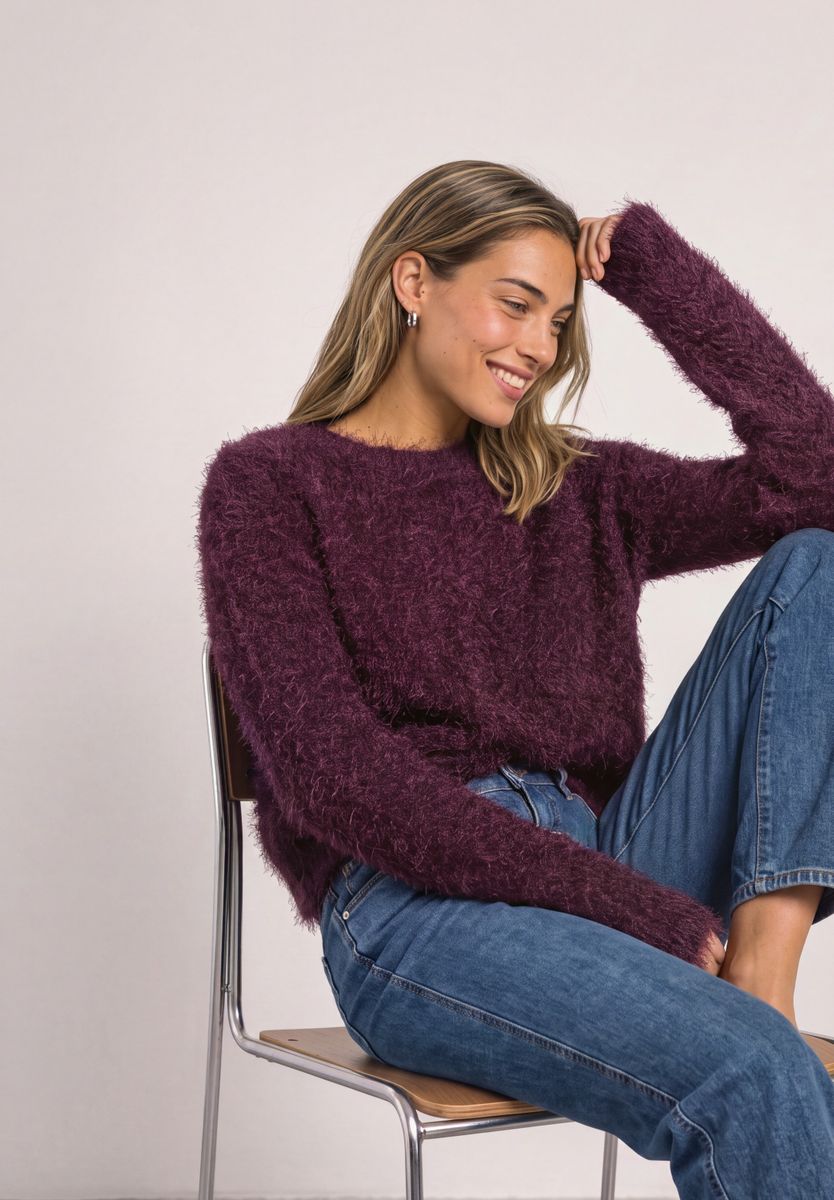 Langarm Pullover aus Fransengarn