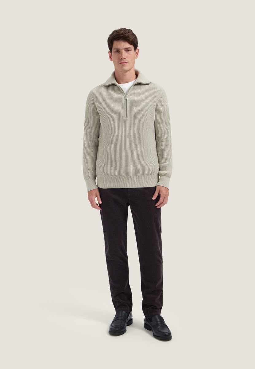 DS_Logan Lt. Wide Rib Chino