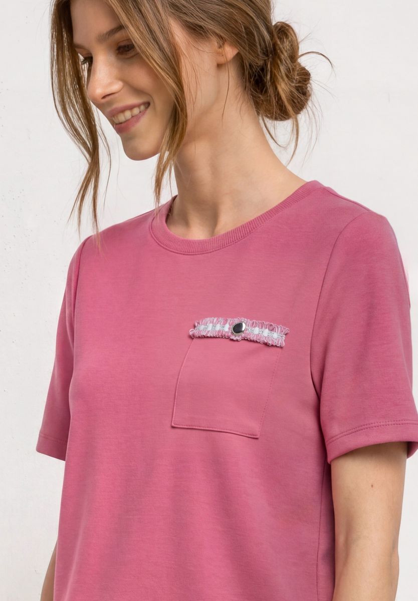 T-Shirt mit dekorativer Brusttasche