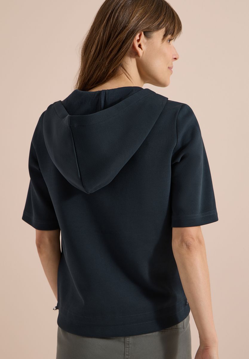 Kapuzenjacke mit seitlichen Tunnelzügen