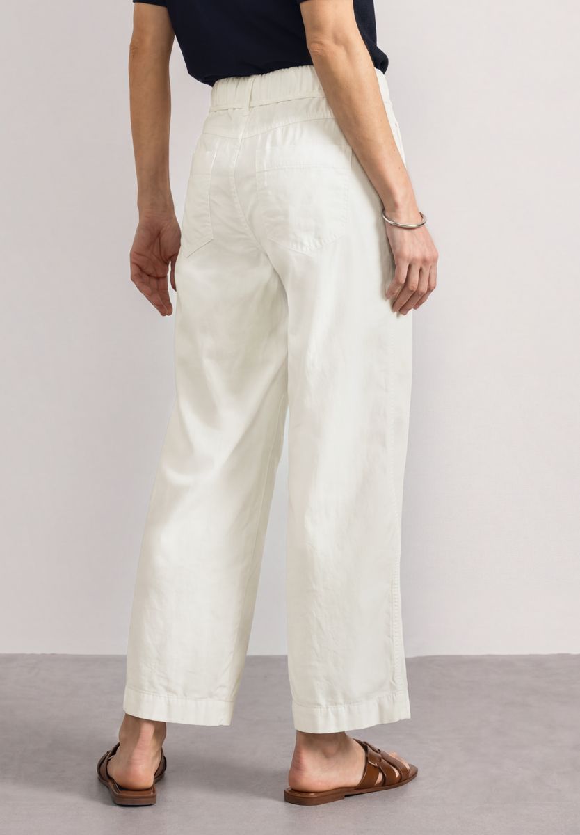 Straight Leg Hose in Washed-Optik