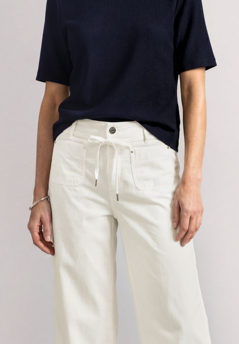 Straight Leg Hose in Washed-Optik