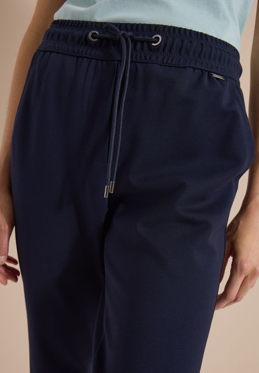 Mid Waist Slim Leg Hose im Casual Fit