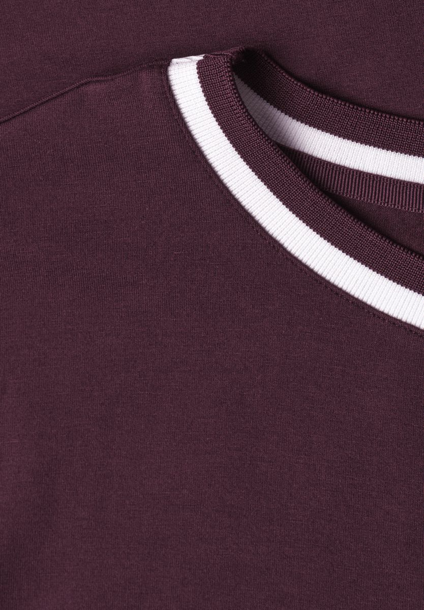 T-Shirt mit Rundhals und Kontrastdetail