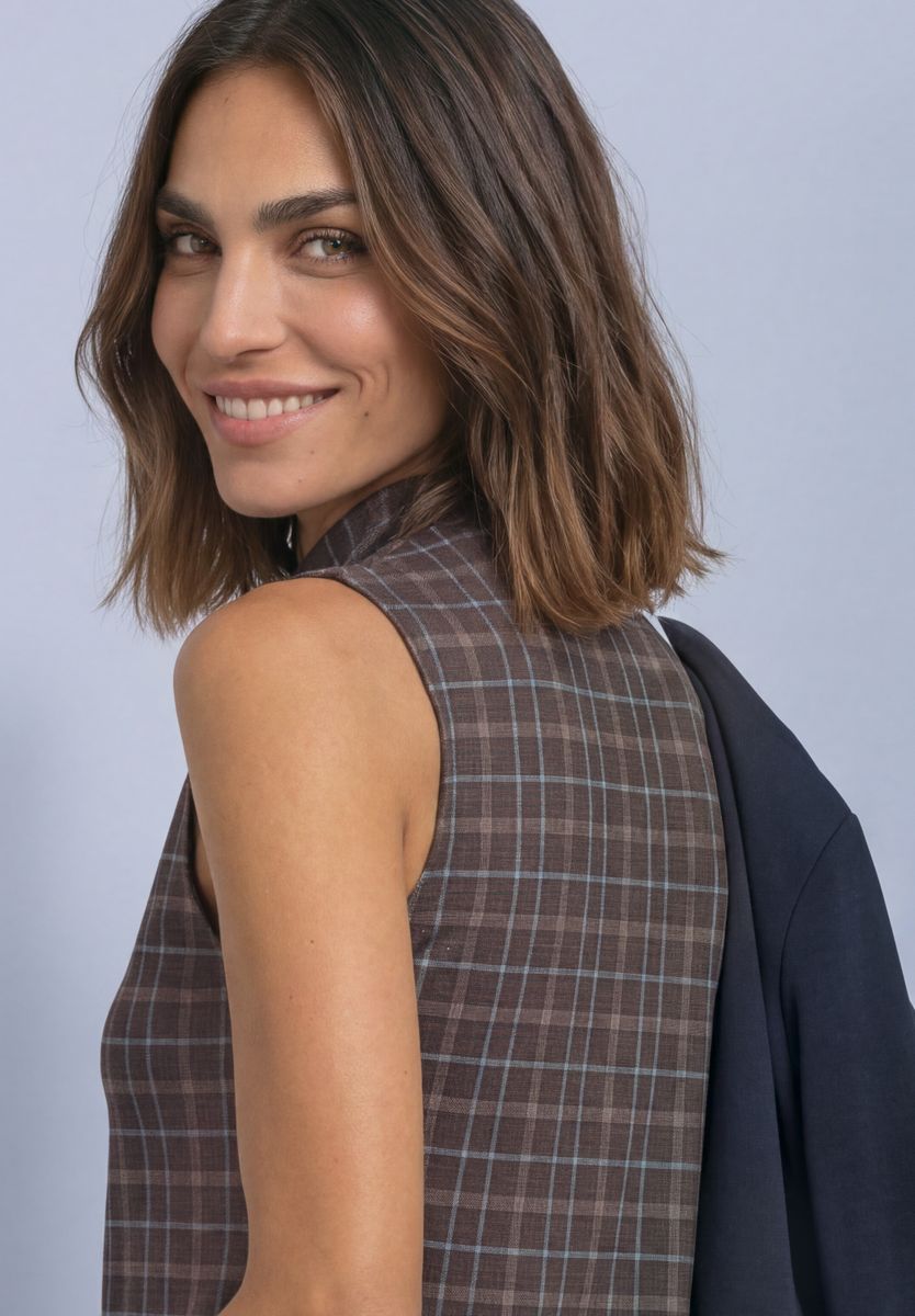 Turtle Neck Top aus Mesh mit Print