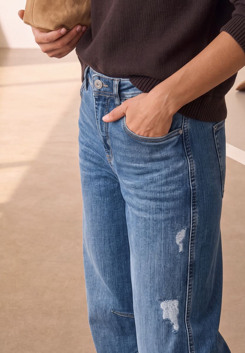 Relaxed Barrel Leg Jeans im Loose Fit