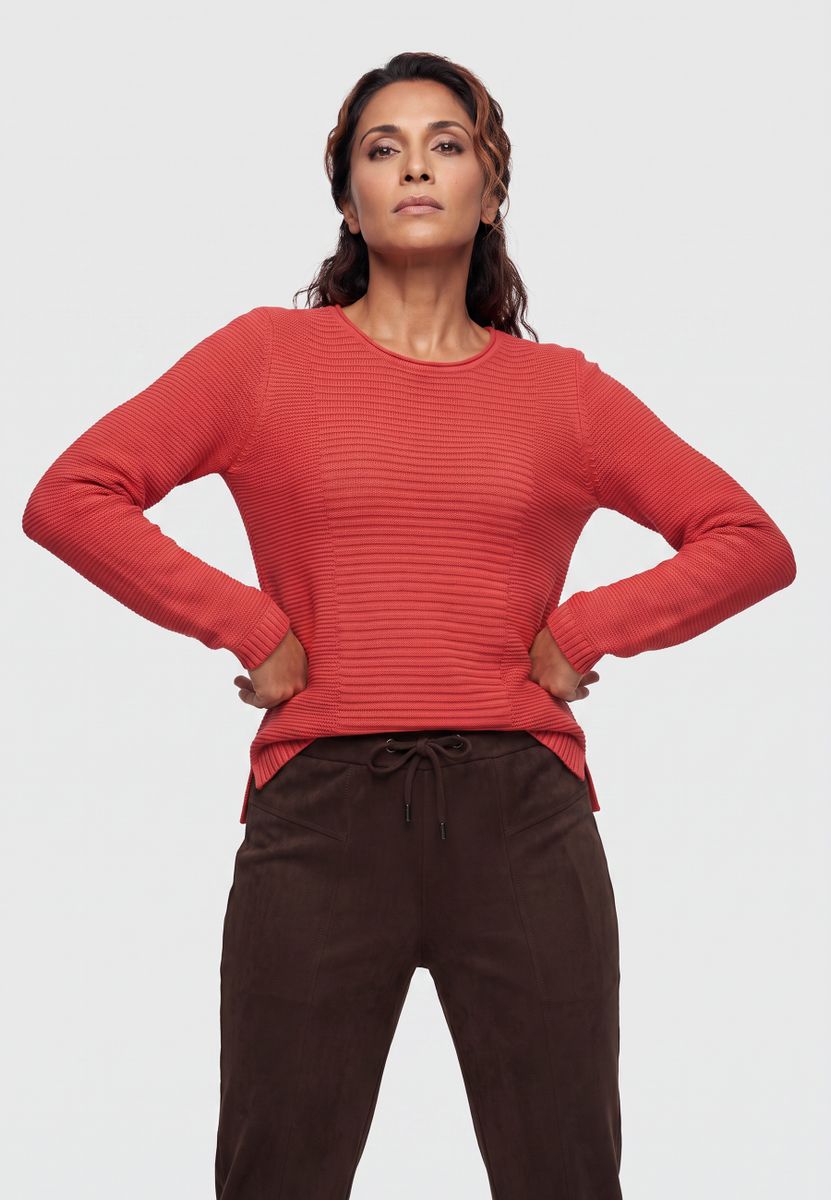 Pullover Long Sleeves