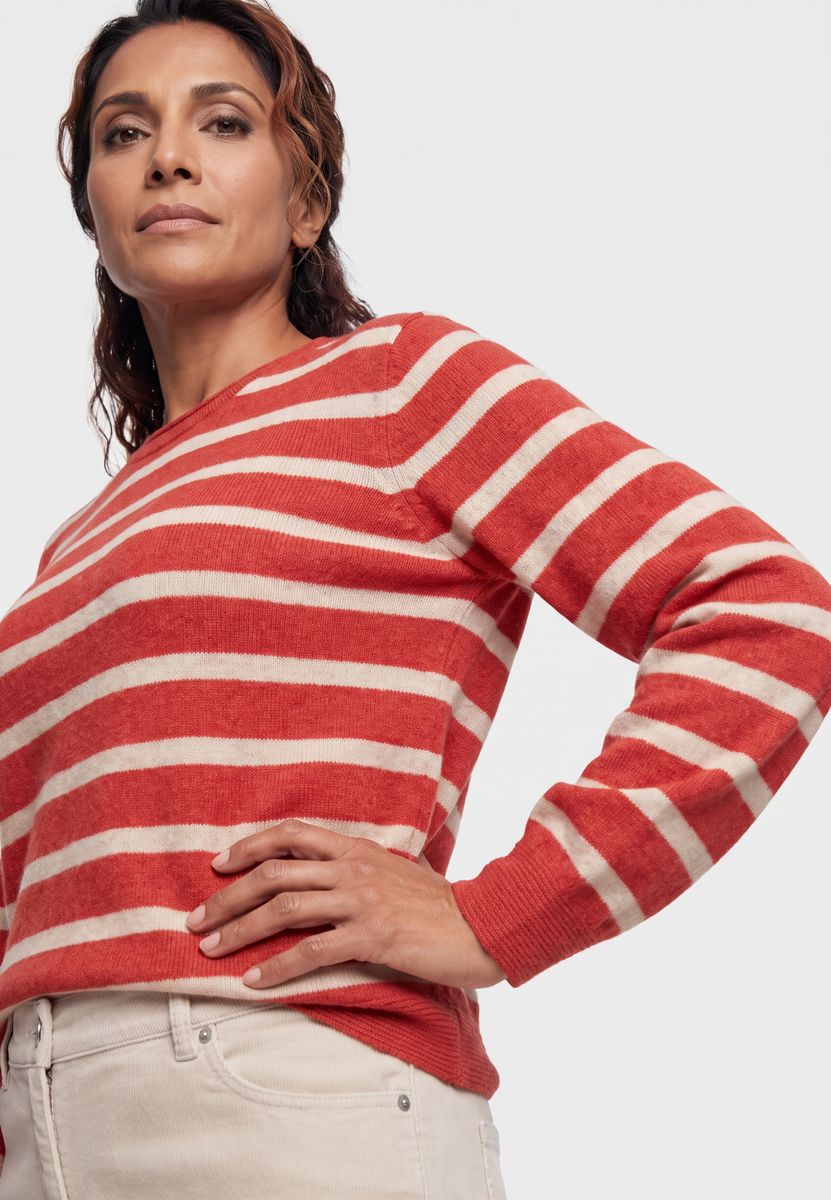 Pullover Long Sleeves