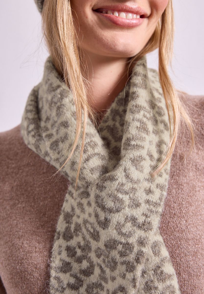 Jacquard Dreiecksschal mit Leo-Muster
