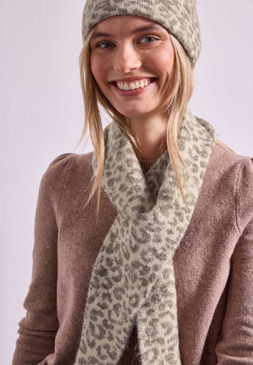 Jacquard Dreiecksschal mit Leo-Muster