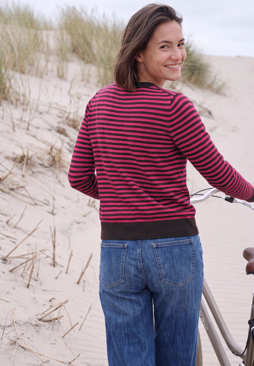 Pullover mit Rundhals und Streifen