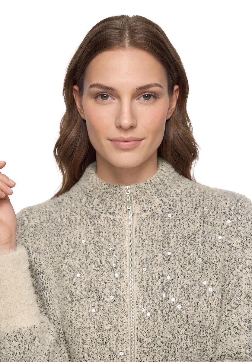 Grobstrickjacke