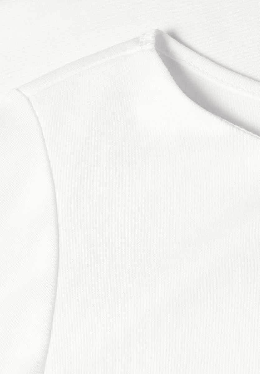 Basic Shirt mit U-Boot-Ausschnitt