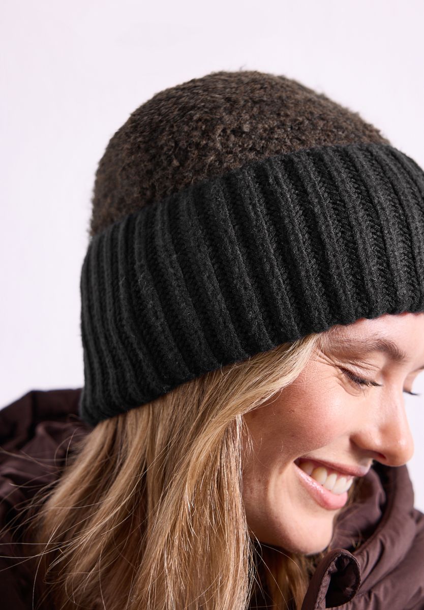 Bouclé-Mix Beanie