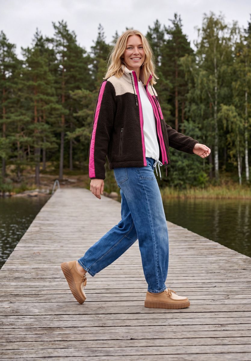 Teddy-Jacke mit Softshelldetails