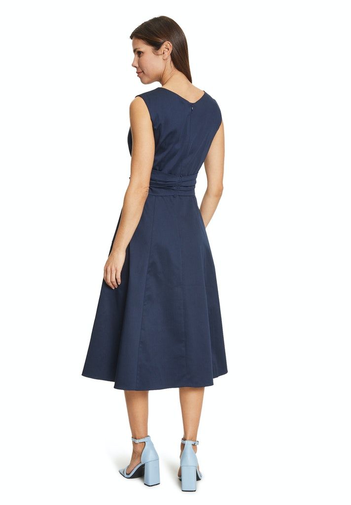 Midikleid