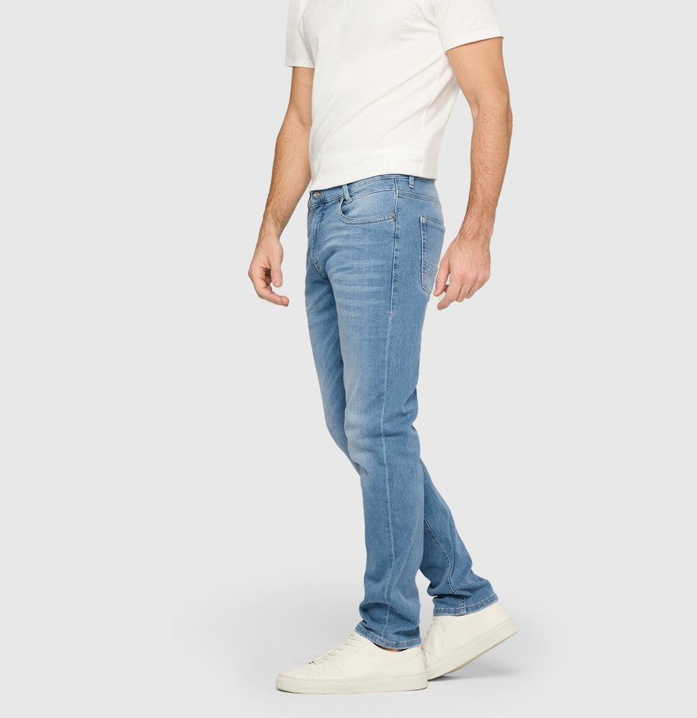 MAC Jeans Arne Pipe Workout Light Blue Authentic Wash Blau – Ansicht 2