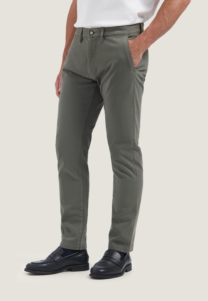 DSTREZZED Hose Marlon Bi-Stretch Chino Dark Army Oliv – Ansicht 3